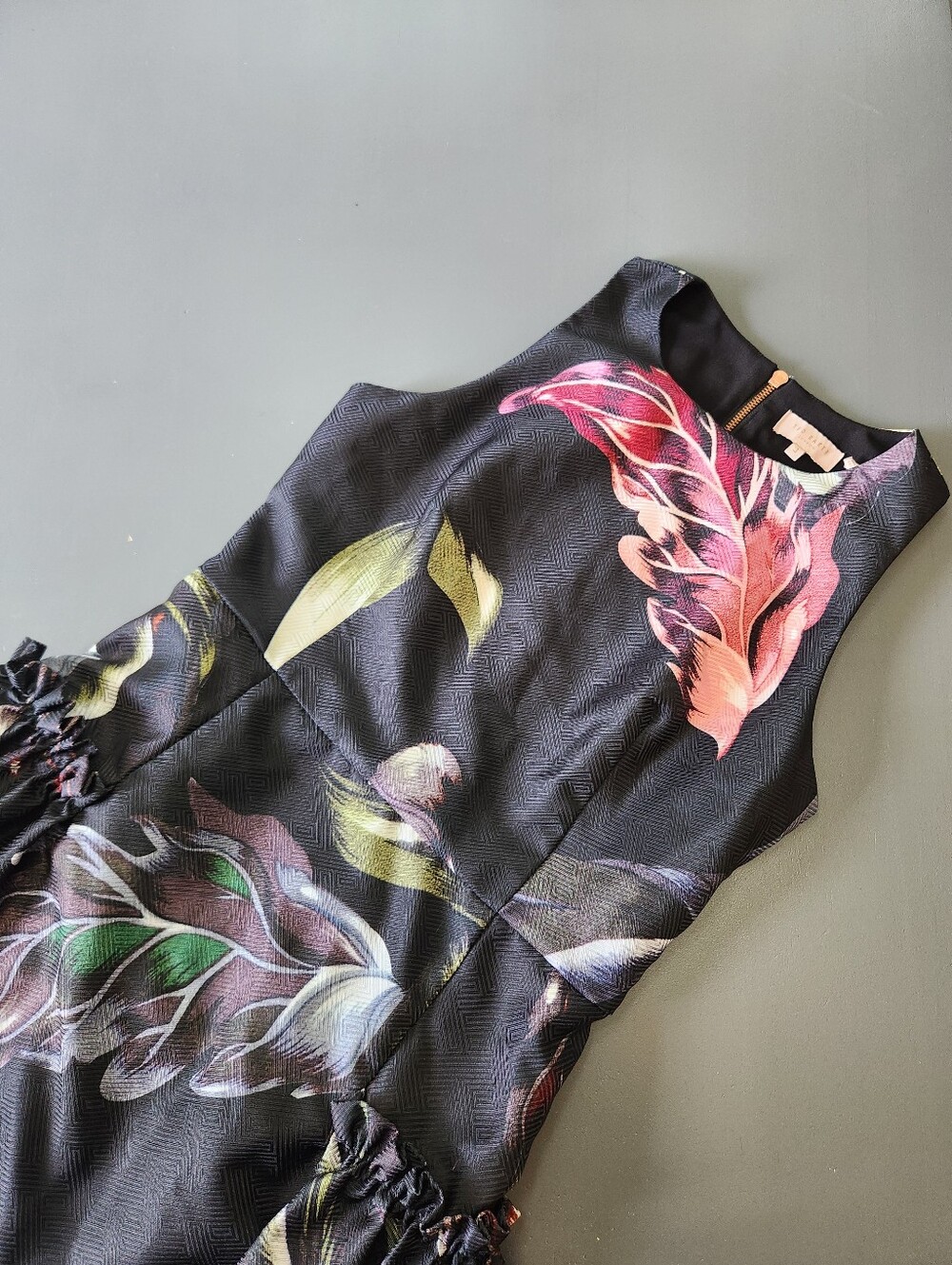 Ted Baker London Sarahe Floral Leaf Jacquard Dress Black Size 3 US 8 Graduation